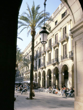 Placa Reial, Barcelona, Catalonia (Cataluna) (Catalunya), Spain